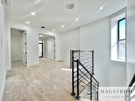 Rented by Hagstrom Management Inc | media 1