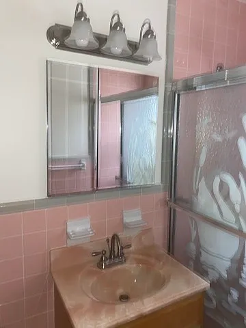 8 Evelyn Ct #2 — Photo 22