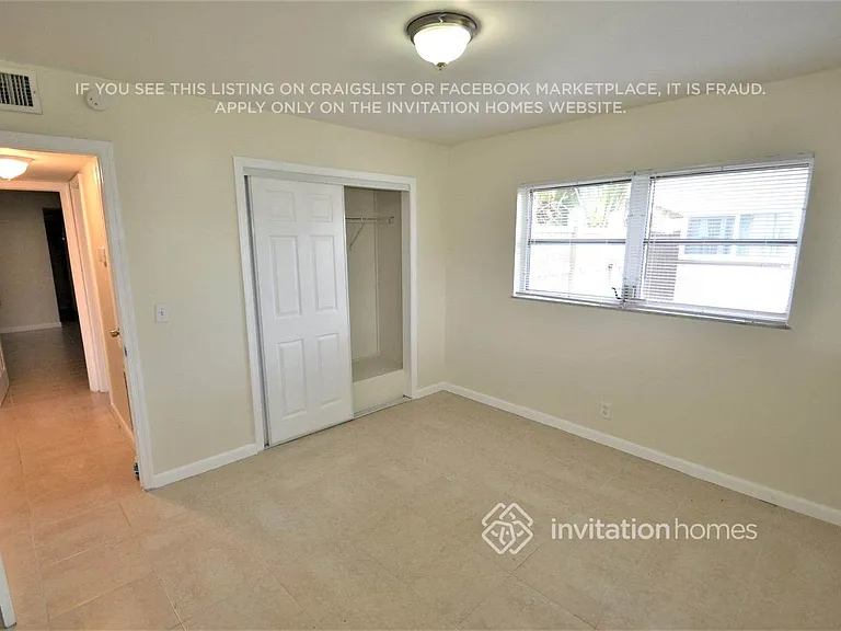 3339 NW 69th Ct — Photo 5