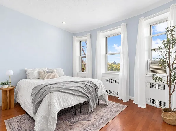 920 E 17th St APT 609, Brooklyn, NY 11230