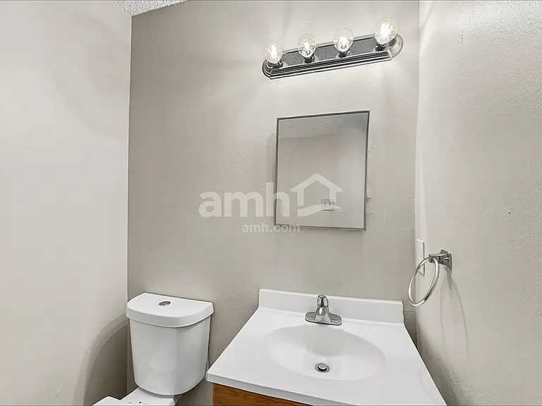 6678 Snow Meadow Dr — Photo 9