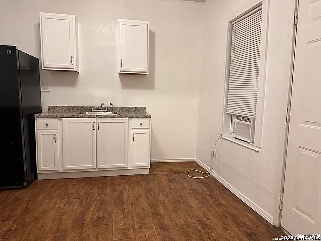 1319 Leal St #2 — Photo 8