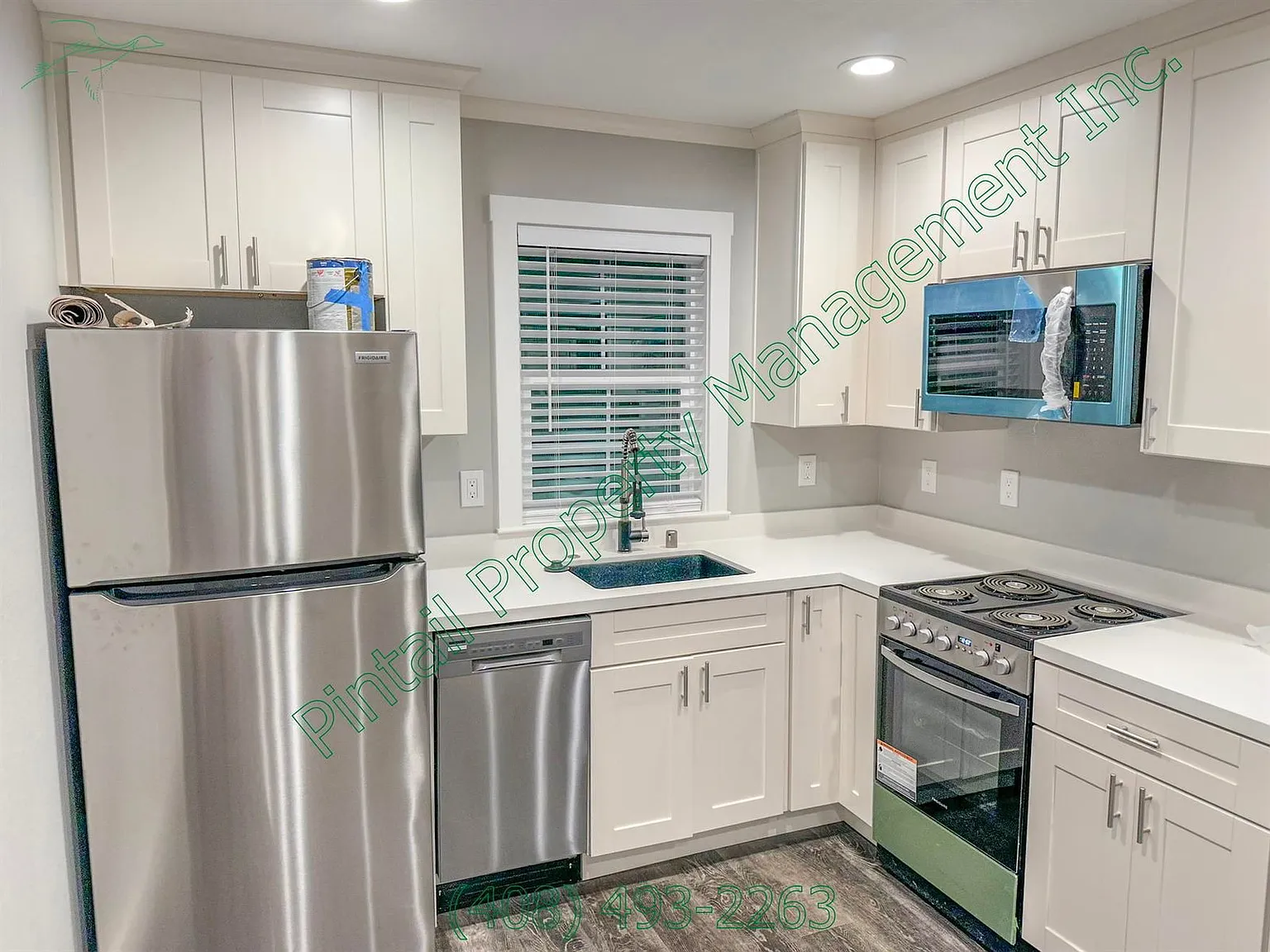 1 bed, 1.0 bath, 400 sqft, $2,449 — Photo 3