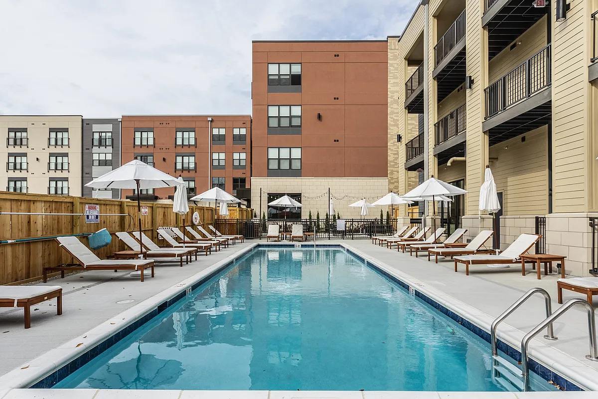 Sparkling Pool with Sundeck - Madamore