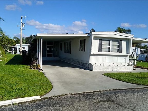 2nd image of 2742 Breezewood Dr