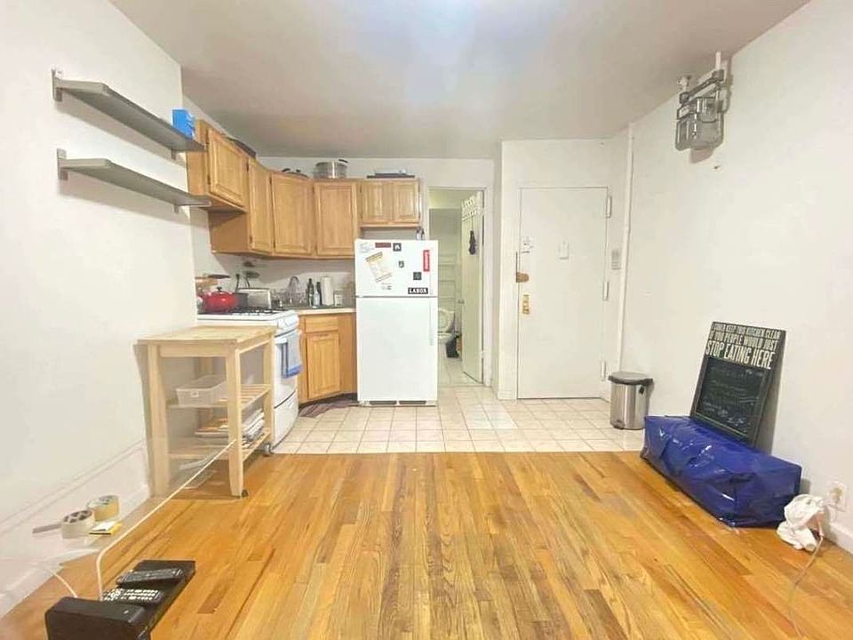 2nd image of 78 Orchard St APT 4B
