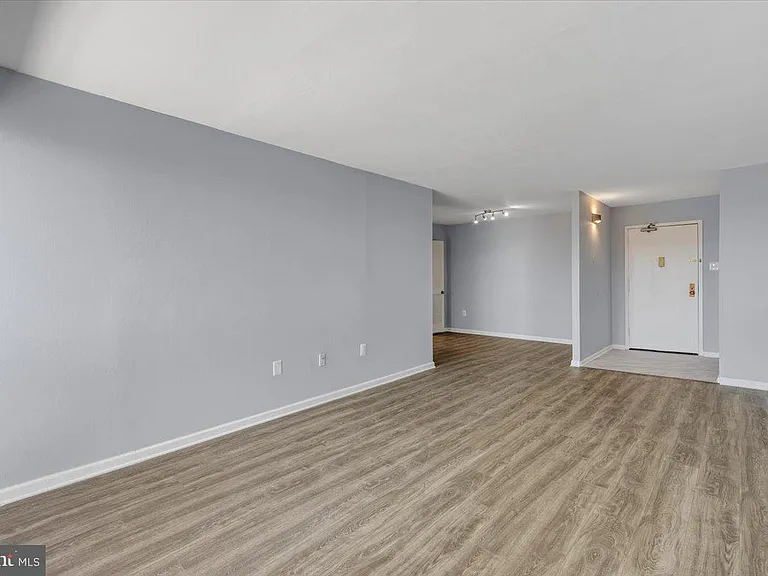 5300 Holmes Run Pkwy #1210 — Photo 14