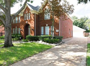 5811 Dove Ridge Ln, Houston, TX 77041