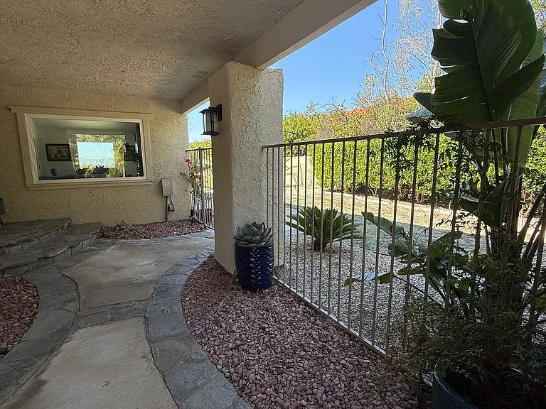 807 Chaparral Ct — Photo 73