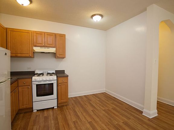 4th image of 1742 N Humboldt Blvd Unit 503-A