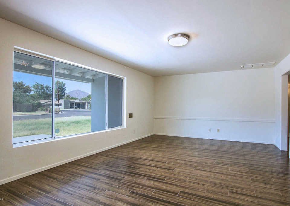 1st image of 4143 E Catalina Dr