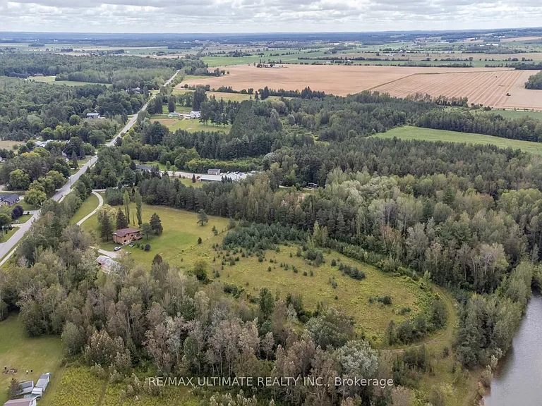 321 Warrington Rd — Photo 35