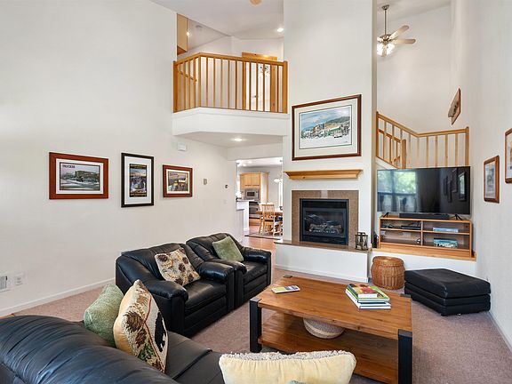 4th image of 10086 Nicolas Dr #B