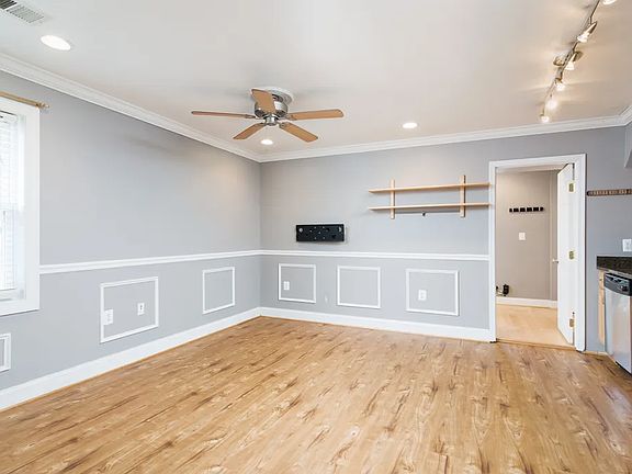 5th image of 308 18th Pl NE APT 1