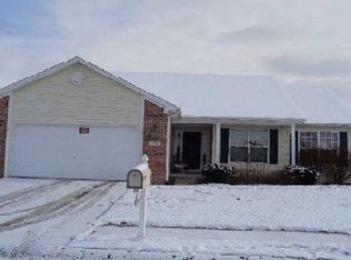 1141 Mockingbird Ln, Seymour, IN 47274