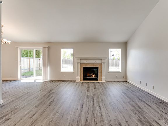 2nd image of 6084 Rombauer Rd