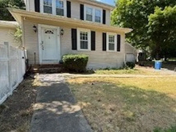 2 Fairfield Rd, Randolph, MA 02368