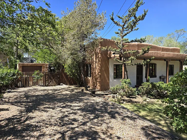 342 Hillside Ave — Photo 32