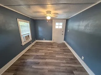 2 bed, 985 sqft, $1,100 — Photo 2