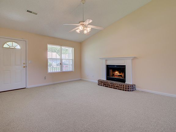 4th image of 2217 Sawmill Trace Ln