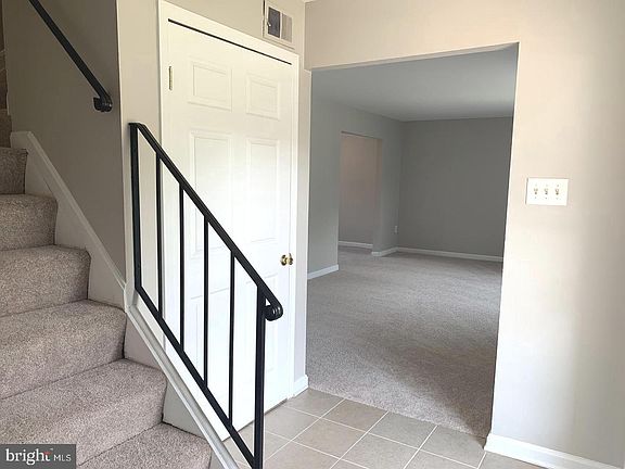 2nd image of 1303 Tenbrook Rd