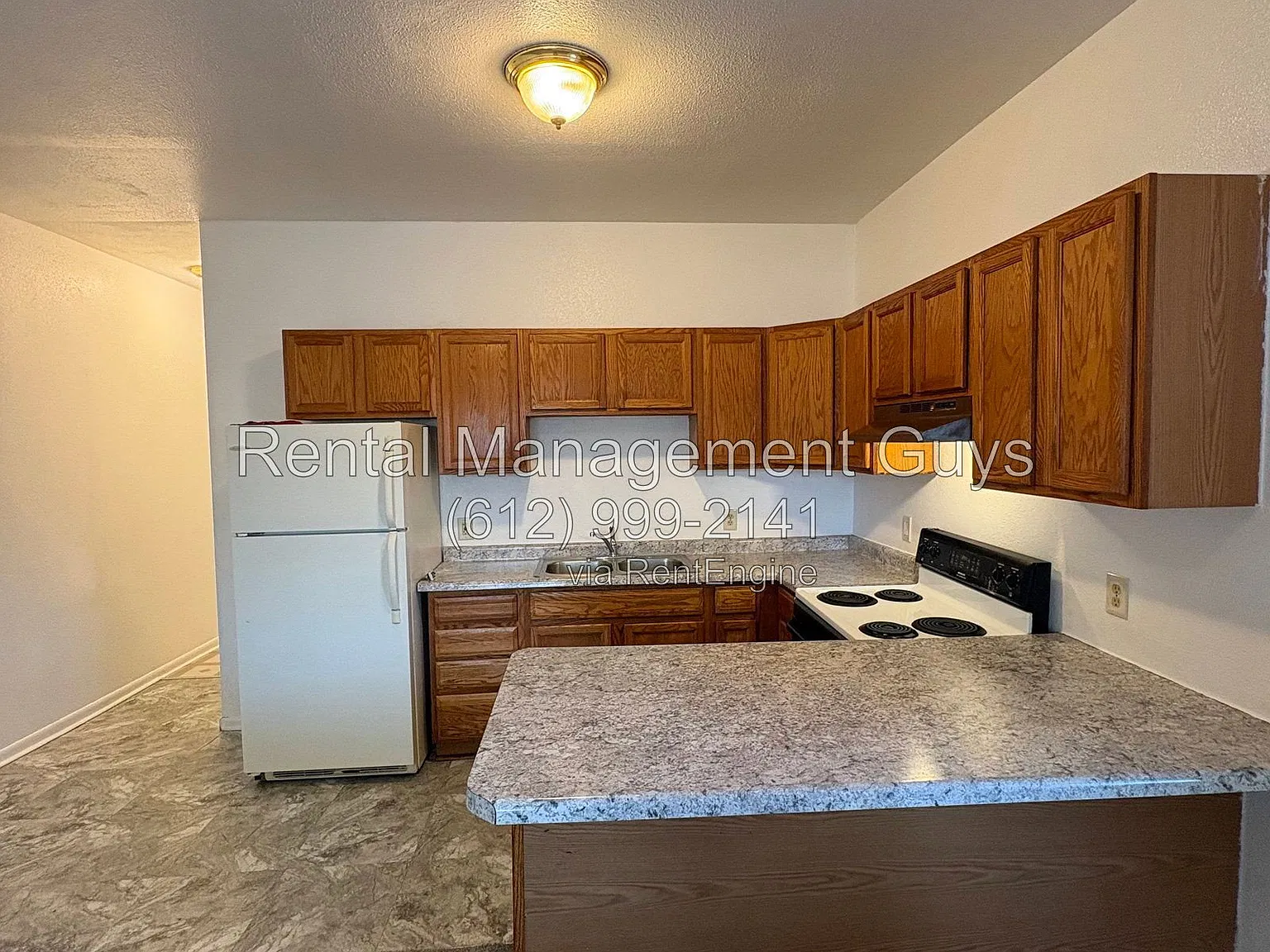 3 bed, 1.0 bath, $1,350 — Photo 2