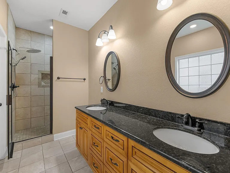 268 Turnberry Cir — Photo 22