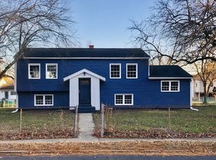 204 College Dr, Pemberton, NJ 08068