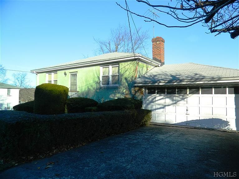 1st image of 40 Etville Ave