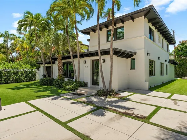 2135 N Bay Rd, Miami Beach, FL 33140