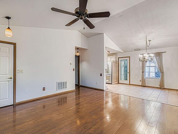 4th image of 8562 Victoria Meadow Ln