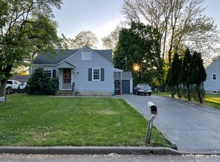 22 Dupont Ave, Piscataway, NJ 08854