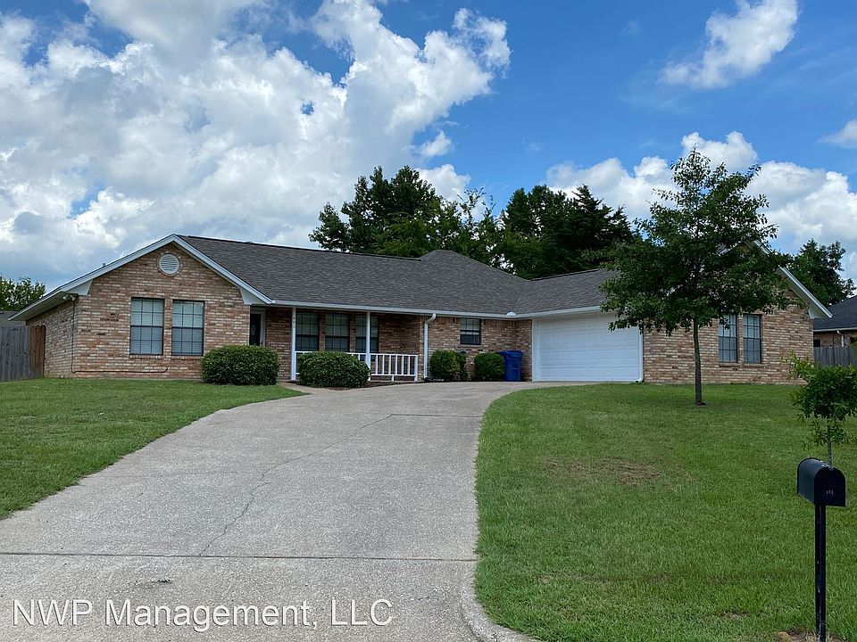 1st image of 805 Braewood Cir