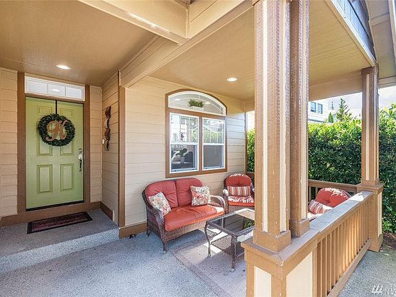 3rd image of 6227 Rebecca Pl SE
