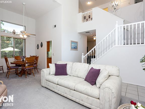 3rd image of 125 Oxburough Dr