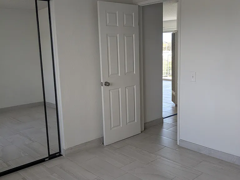 1526 Sherman Pl #306 — Photo 2