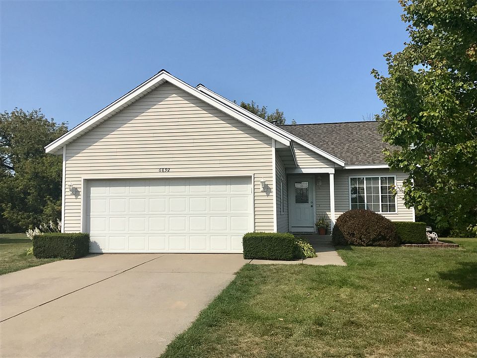 1st image of 6892 Rosecrest Dr SE