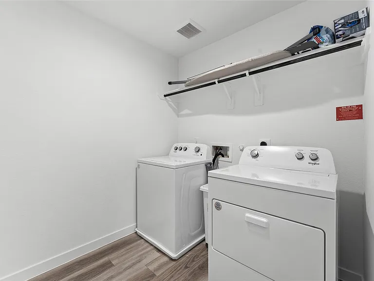 2929 Amherst Meadow Ln — Photo 12
