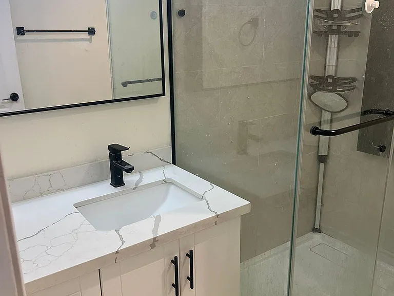 43 Gartshore Dr — Photo 3