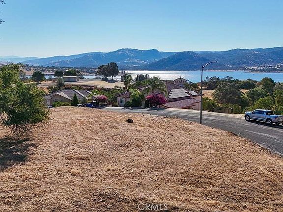 3rd image of 1121 Paradise Peak Lot 17