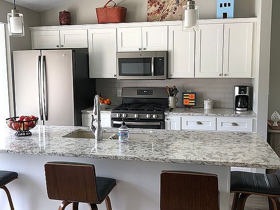 3rd image of 2848 Westwood Ct