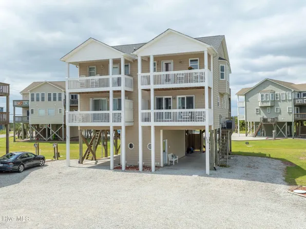 209 Pinellas Bay Drive, North Topsail Beach, NC 28460