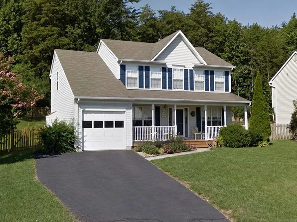 14176 Rockinghorse Dr, Woodbridge, VA 22193