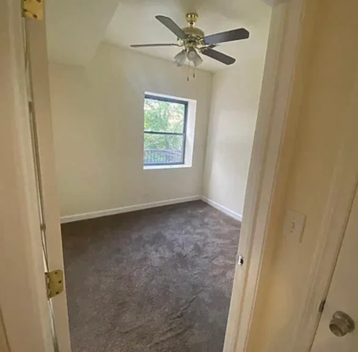 3 bed, 10657 sqft, $1,950 — Photo 4