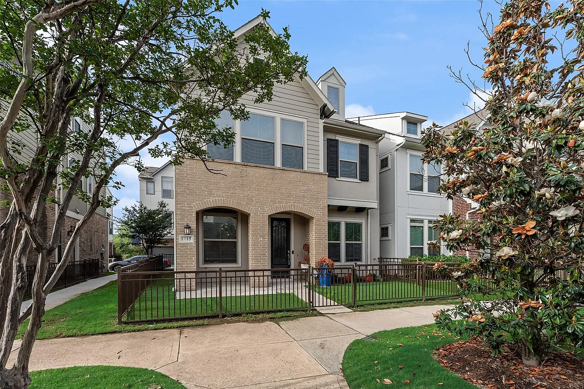Building Photo - 1115 Manacor Ln
