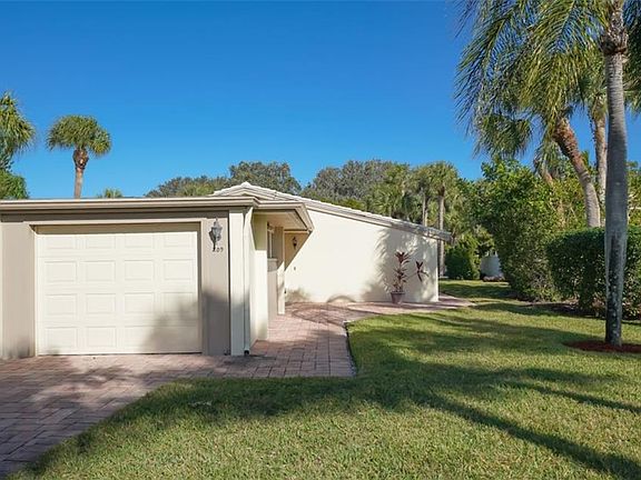 4th image of 209 Whispering Sands Dr #V-2