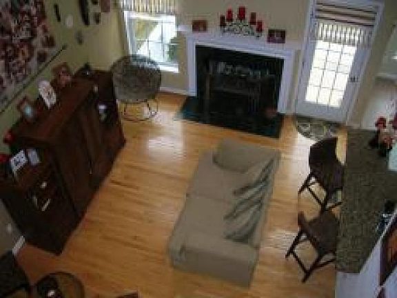 5th image of 310 Hamilton Dr