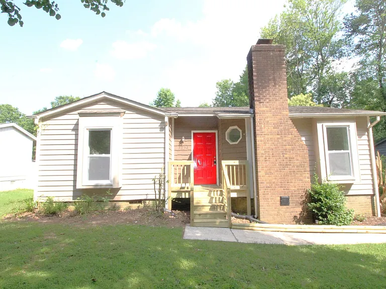 3032 Chenango Dr — Photo 24