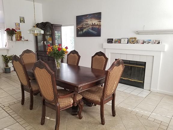 4th image of 7185 Surreywood Way