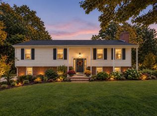 23 Inland Rd, Marion, MA 02738